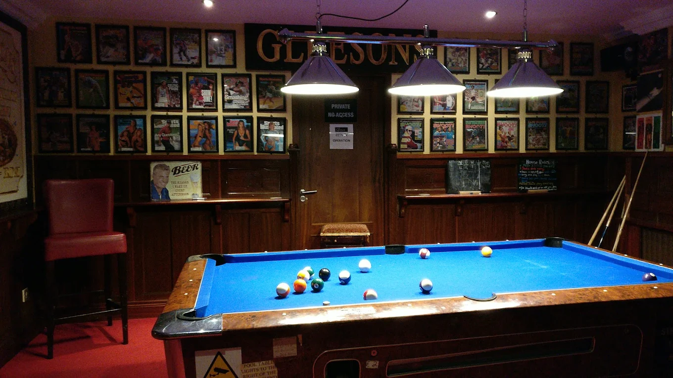 Billiard room