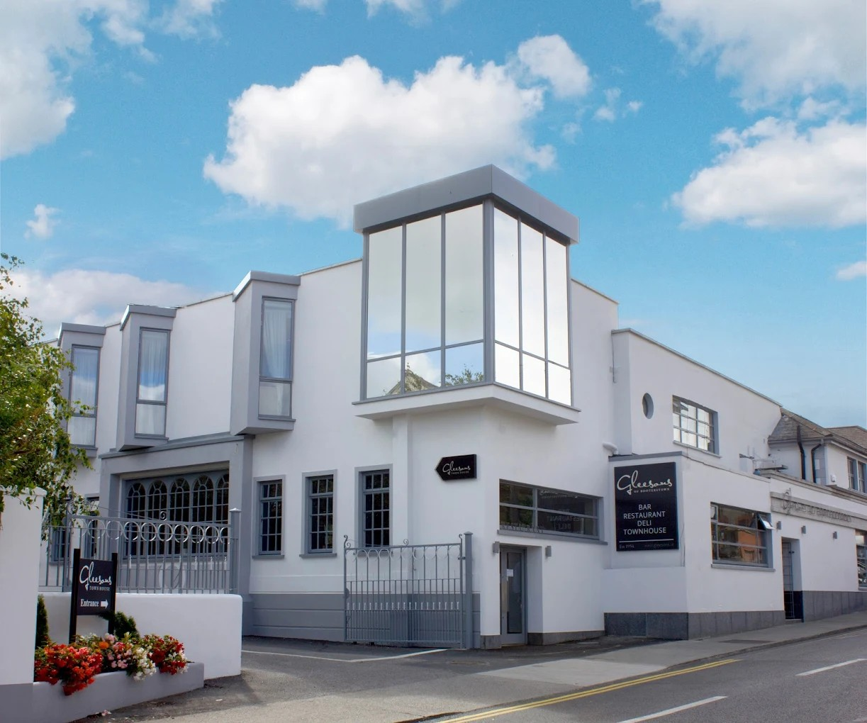Gleesons streetview